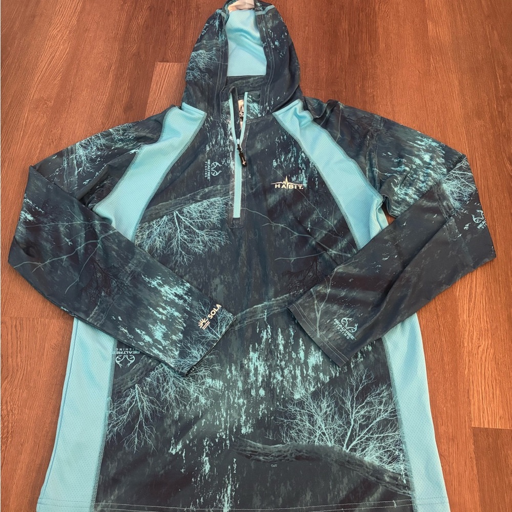 Habit Fishing Blue and Gray Hooded Pullover